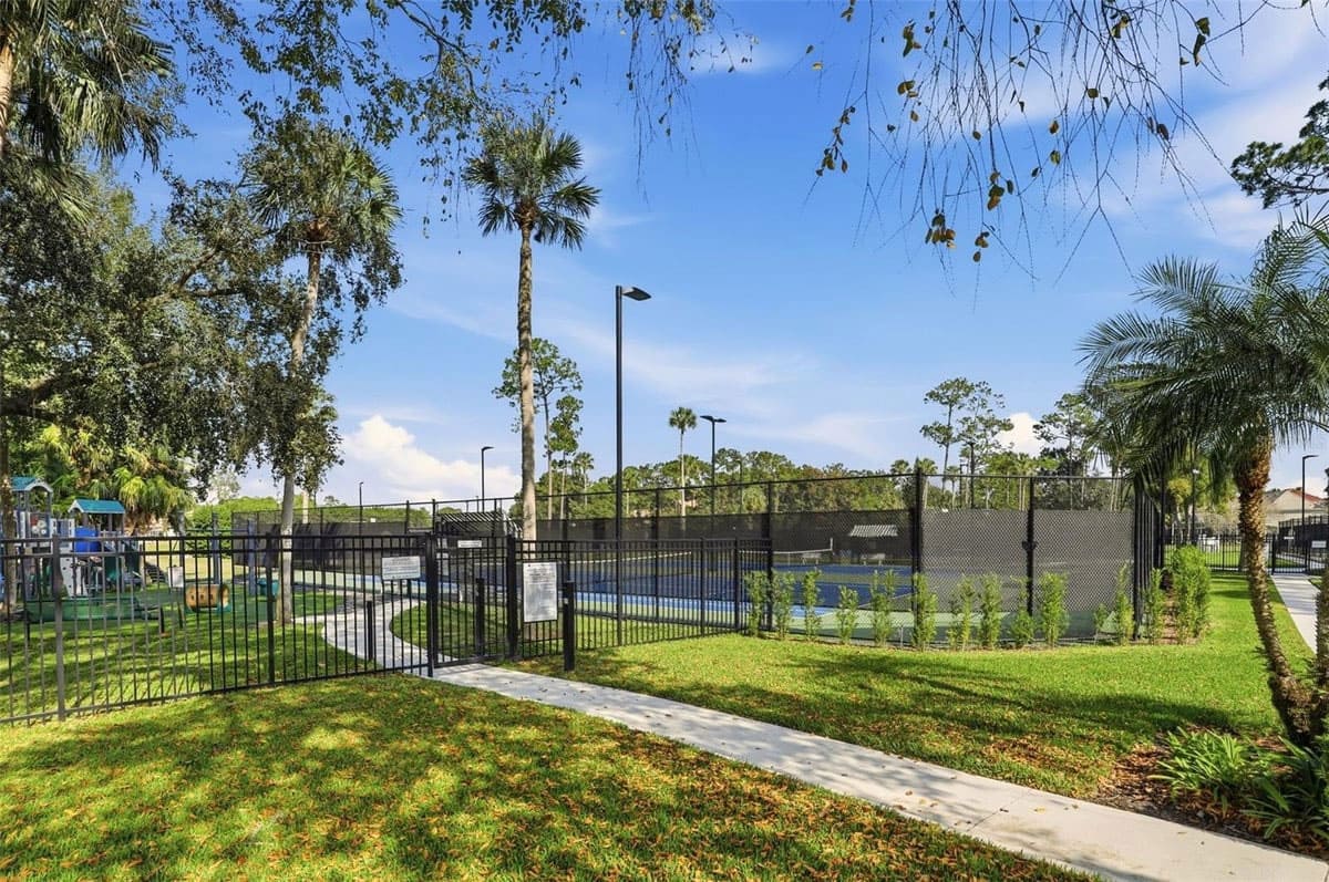 Neighborhood Photo #5